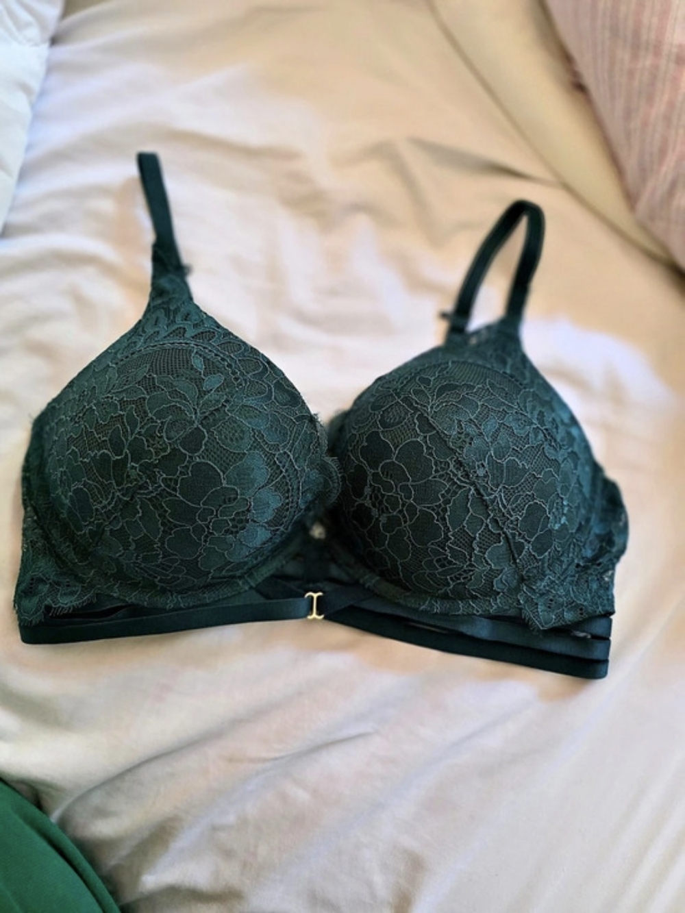 La Senza Floral Lace Bra in Green - Hello Sugar Line 34C